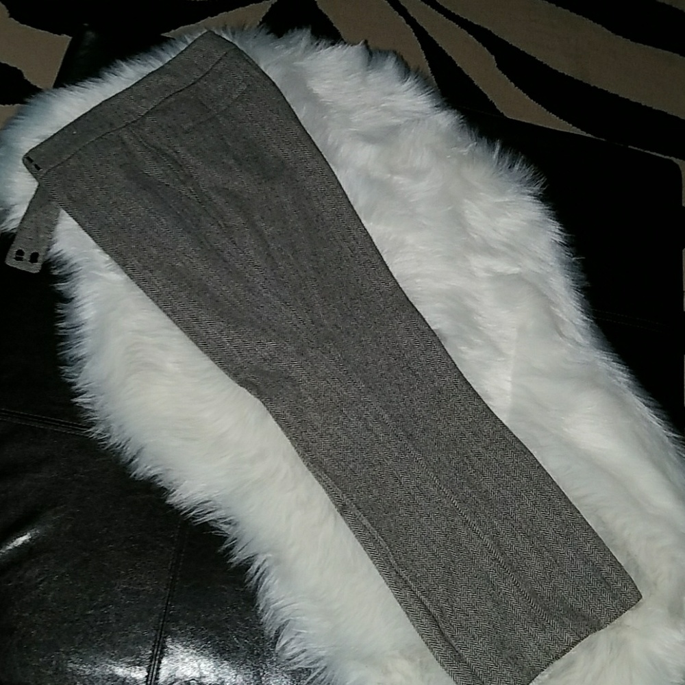NY&Co Cropped Houndstooth Pants